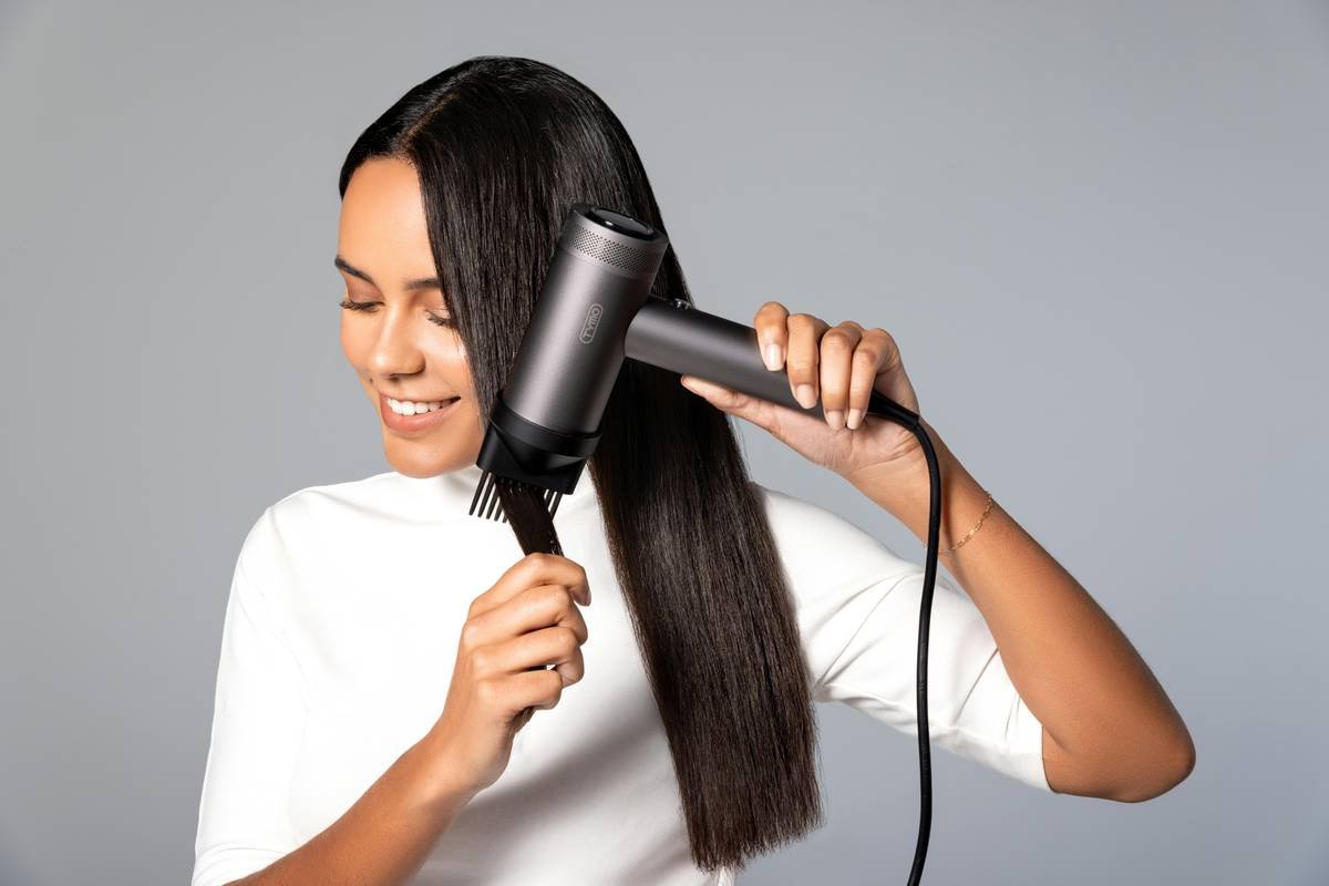 The Ultimate Guide to Choosing the Best Anti-Frizz Conditioner for Your Hair Type